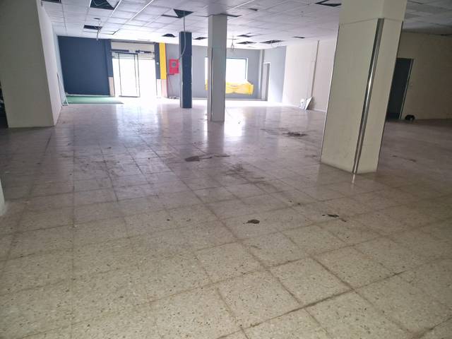 Local comercial en Alquiler en Casco Antiguo - La Dehesa - Los Monteros