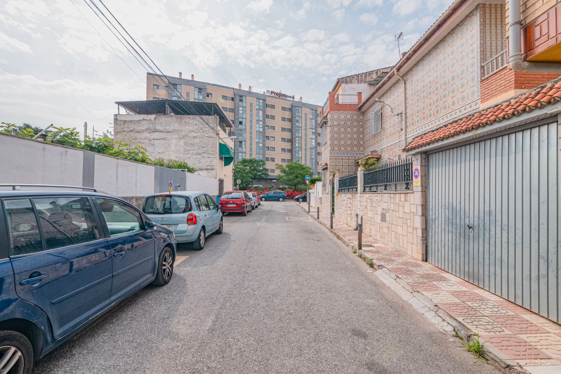 Exterior view of Houses for sale in Armilla  with Terrace and Balcony