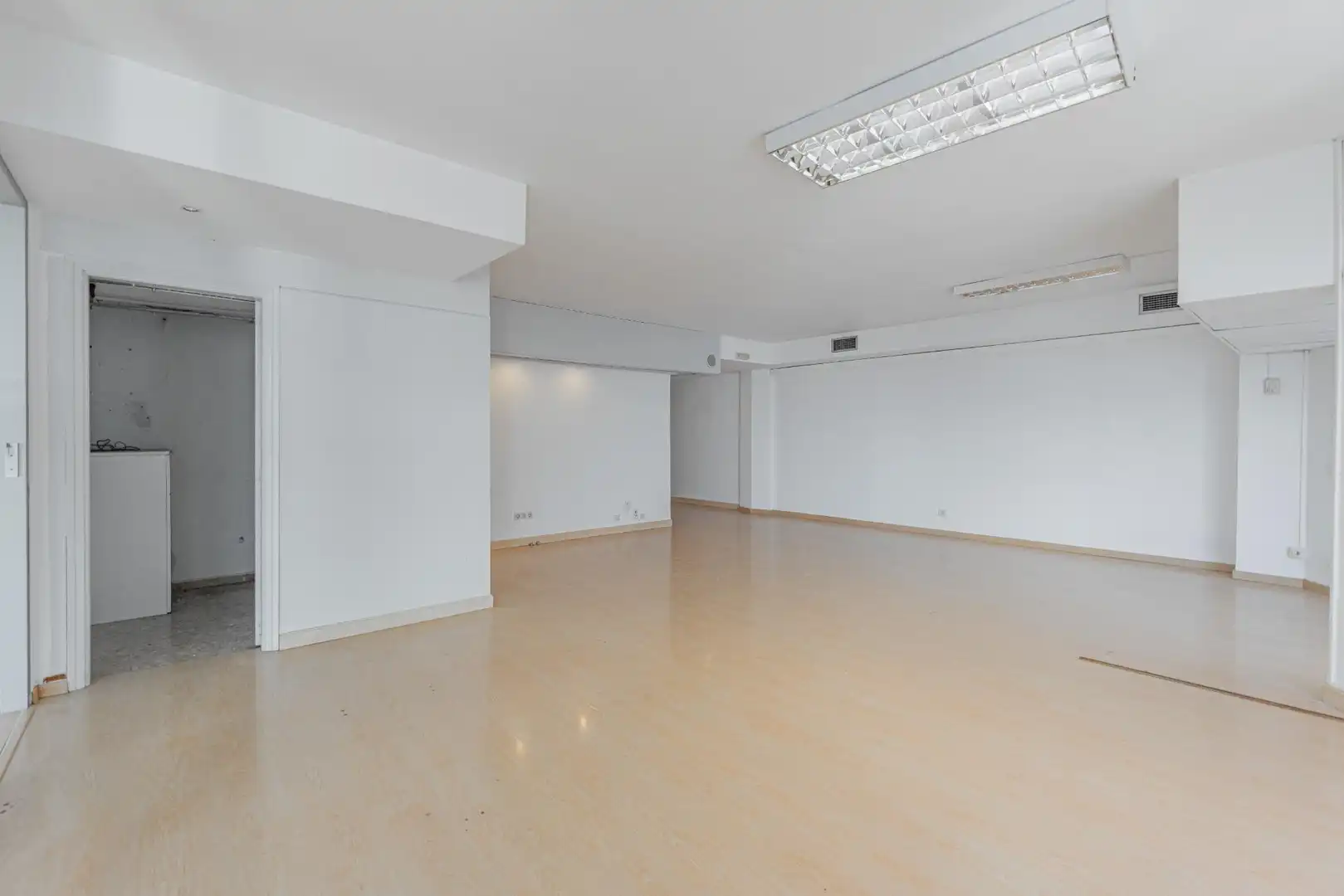Office space with lift to rent in Avenida d'Alexandre Rosselló 15, imagen 10