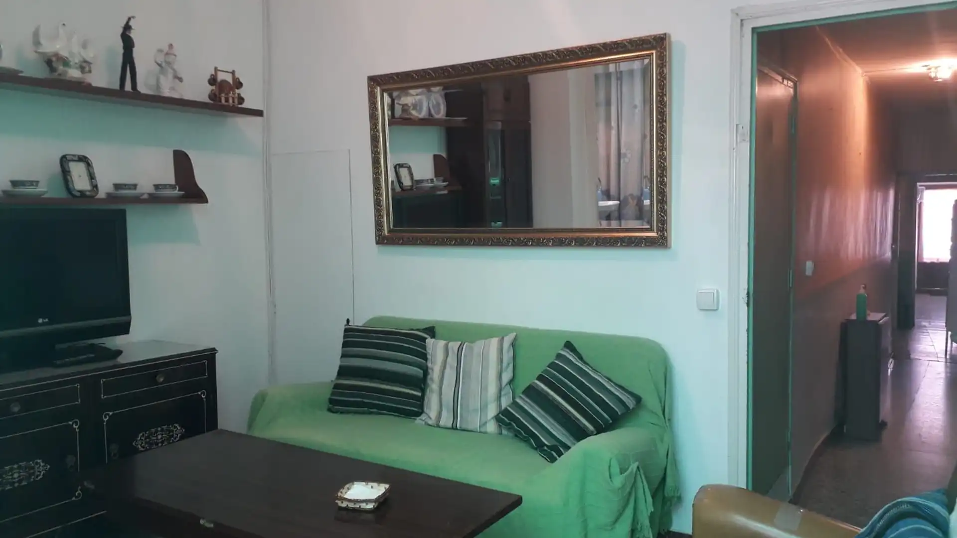 Sala de estar de Casa o chalet en venta en Nava del Rey con Jardín privado, Terraza y Trastero