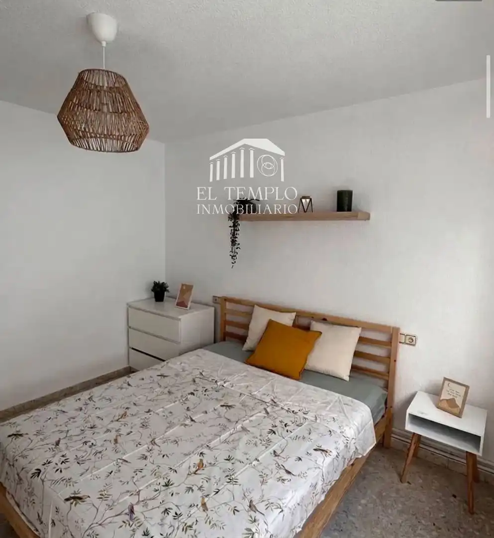Schlafzimmer von Wohnung zum Verkauf in Onil mit Heizung