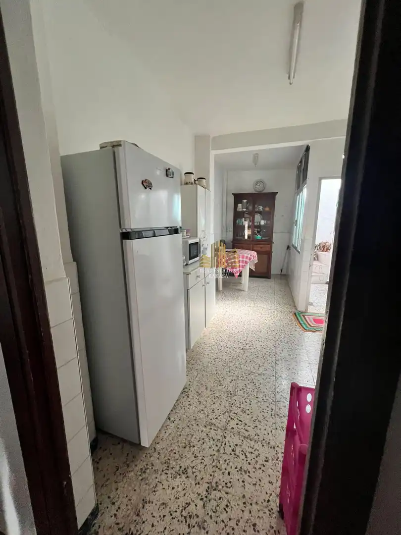 Cuina de Casa o xalet en venda en Alcalá de Guadaira amb Terrassa i Traster