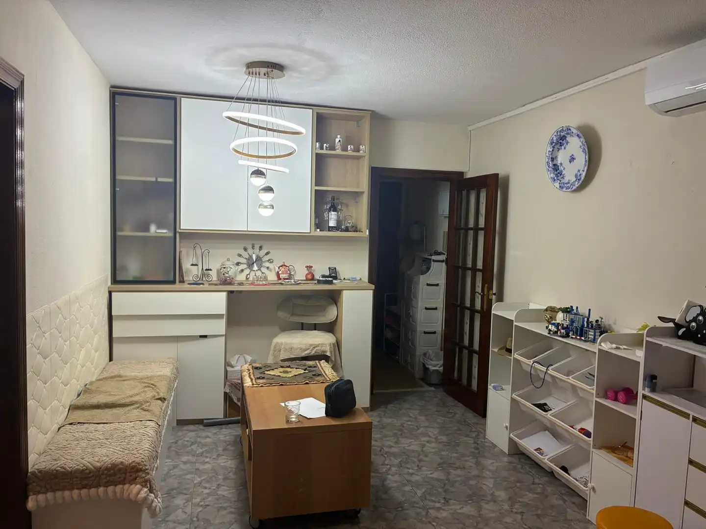 Piso con terraza en venta en Cerdanyola, imagen 3