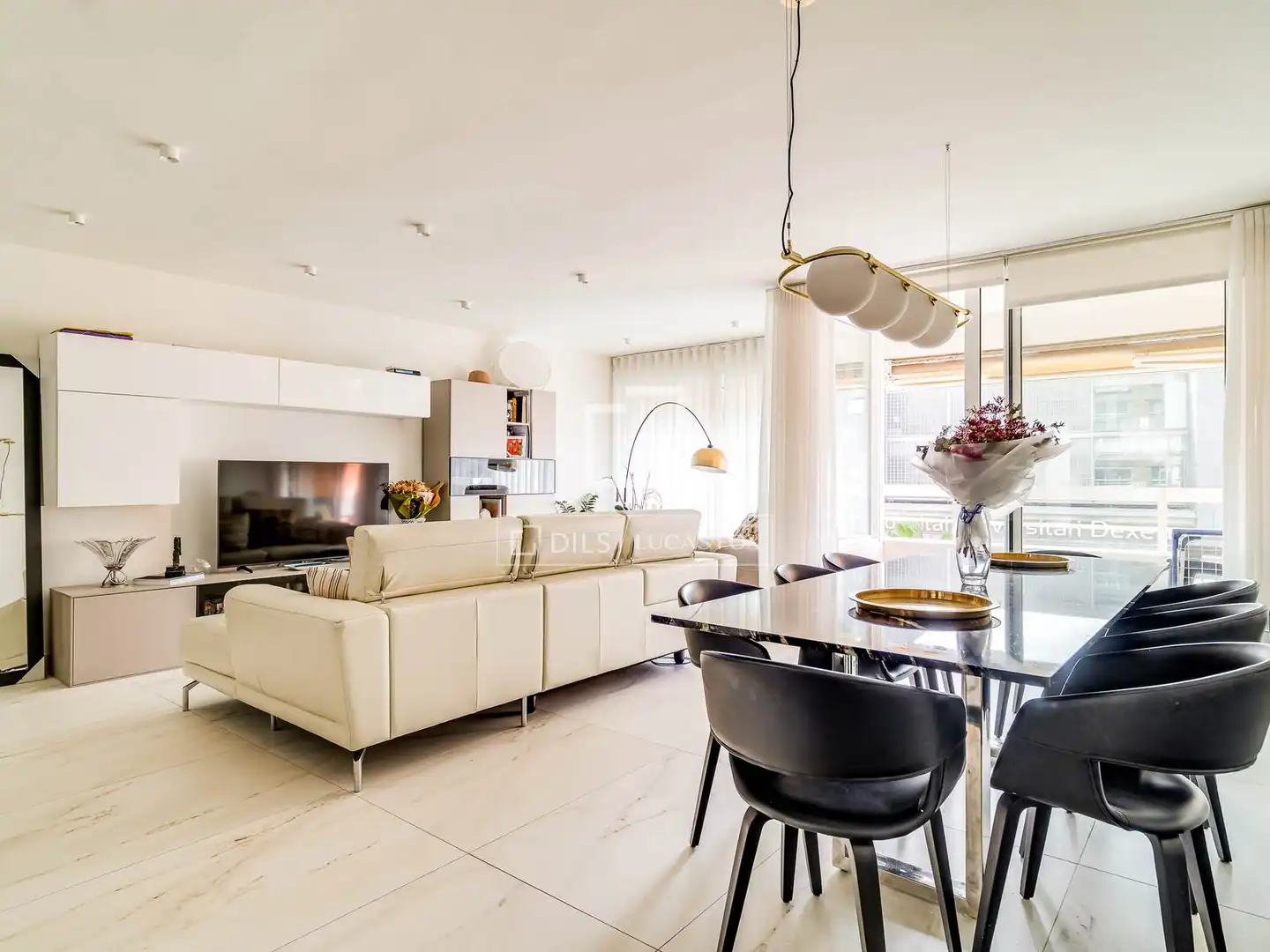 Living room of Flat for sale in  Barcelona Capital  with Air Conditioner and Heating
