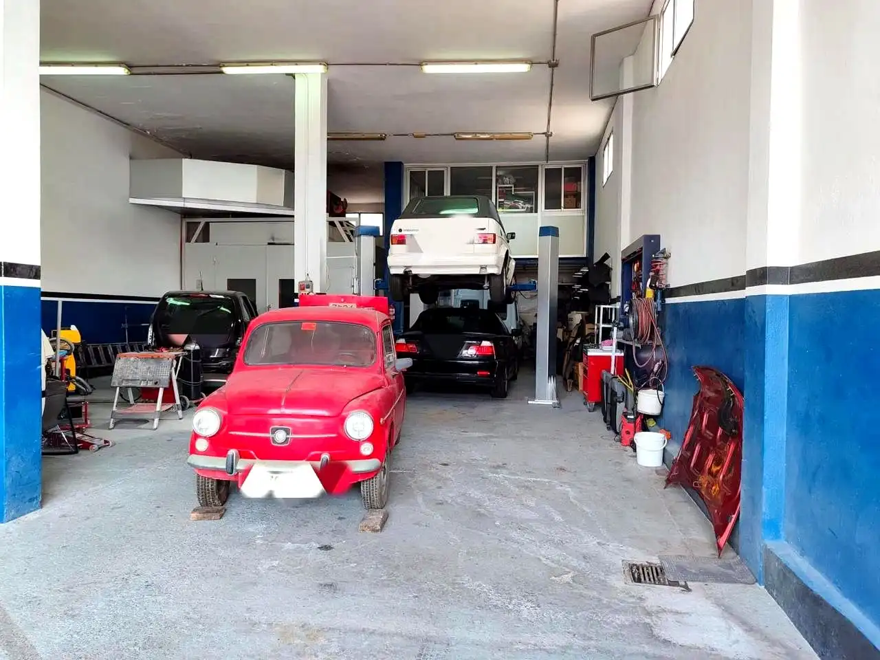 Parking of Commercial properties for sale in Buzanada