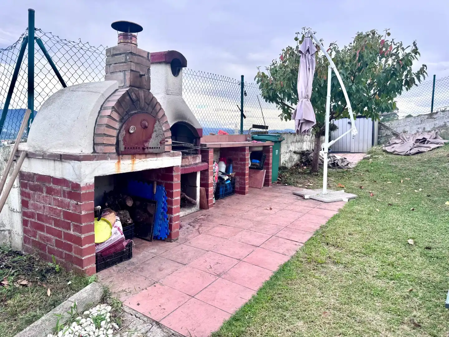 Erdgeschoss zum Verkauf in El Astillero   mit Heizung, Privatgarten und Terrasse