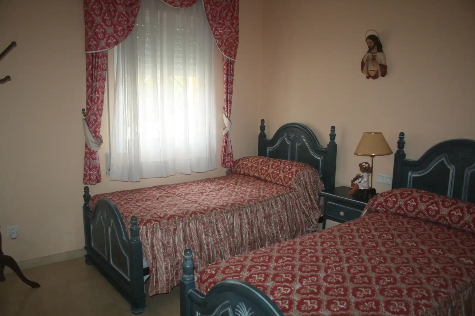 Habitación de Casa o chalet de alquiler en Algeciras con Jardín privado, Terraza y Piscina