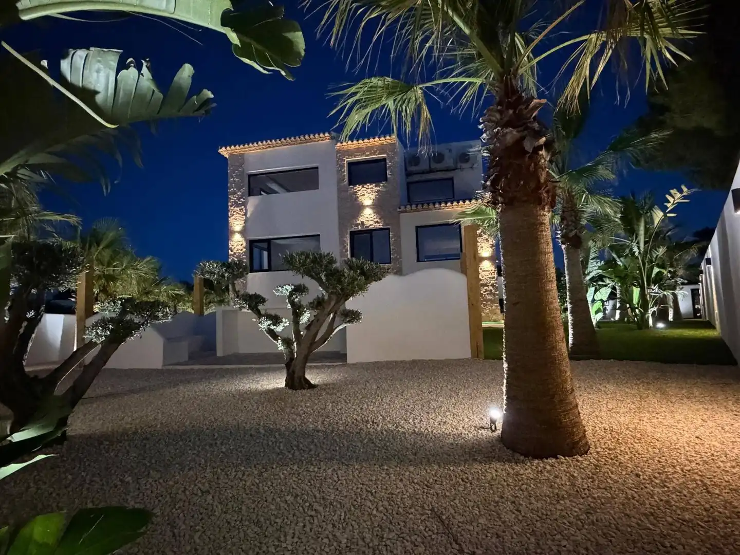 Vista exterior de Casa o xalet en venda en Jávea / Xàbia amb Aire condicionat, Calefacció i Jardí privat