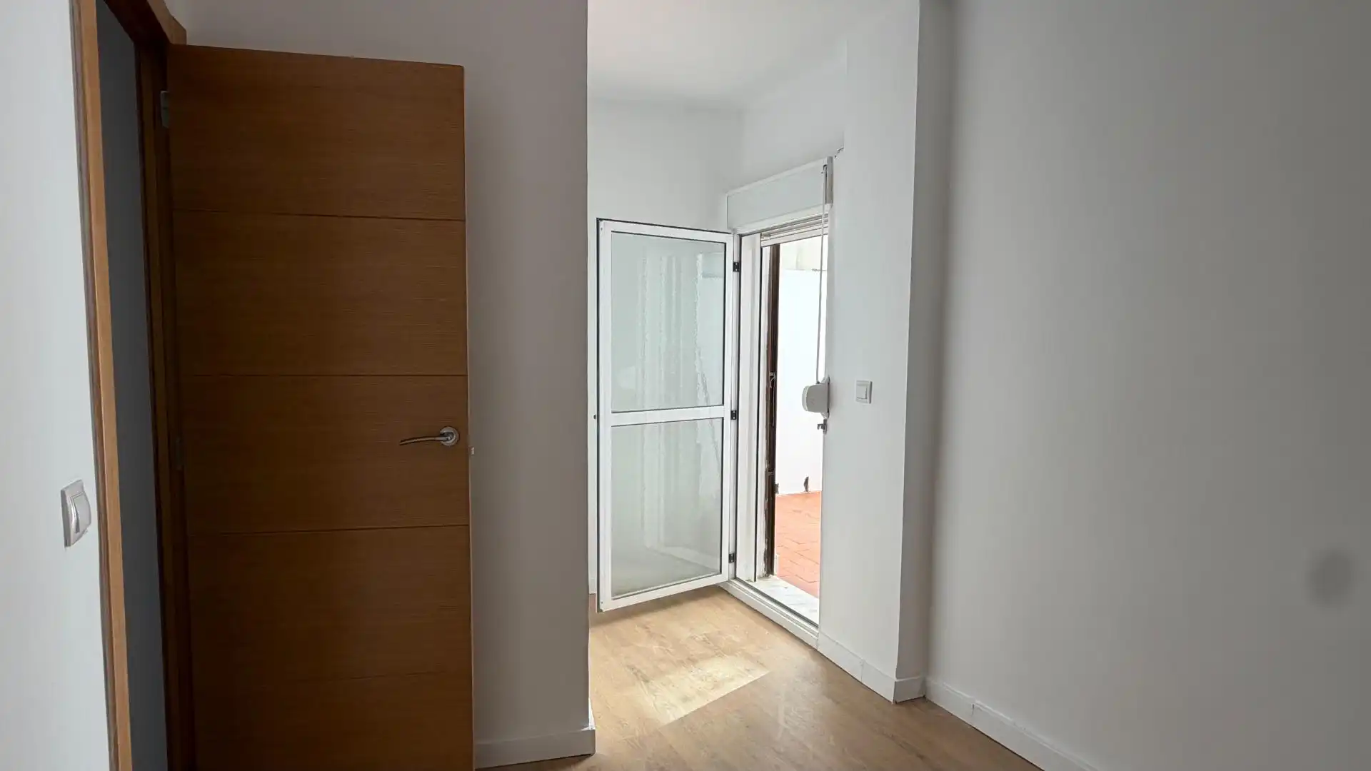 Flat for sale in Paterna  with Air Conditioner, Parquet flooring and Terrace