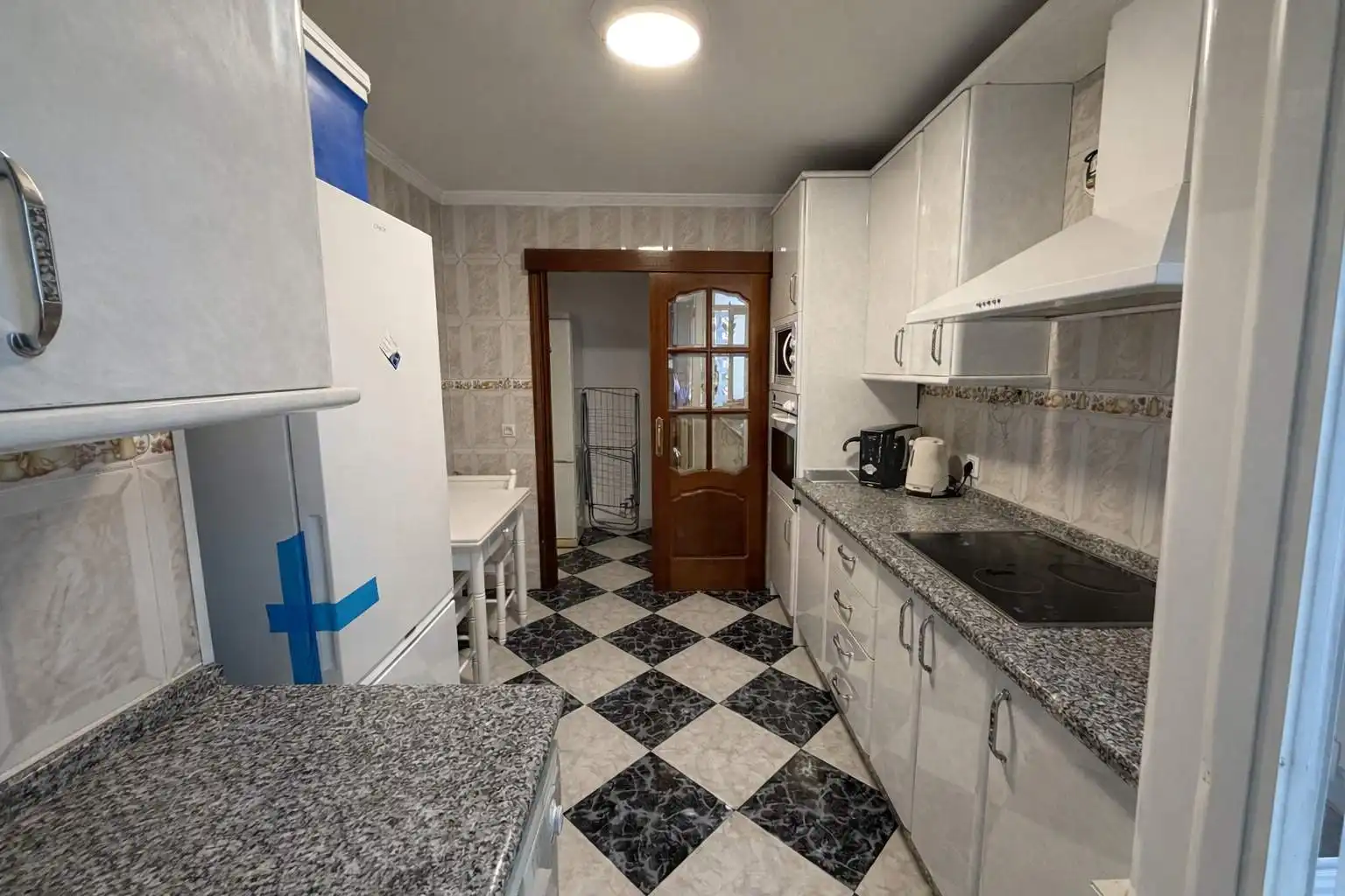 Cocina de Piso en venta en  Sevilla Capital con Balcón