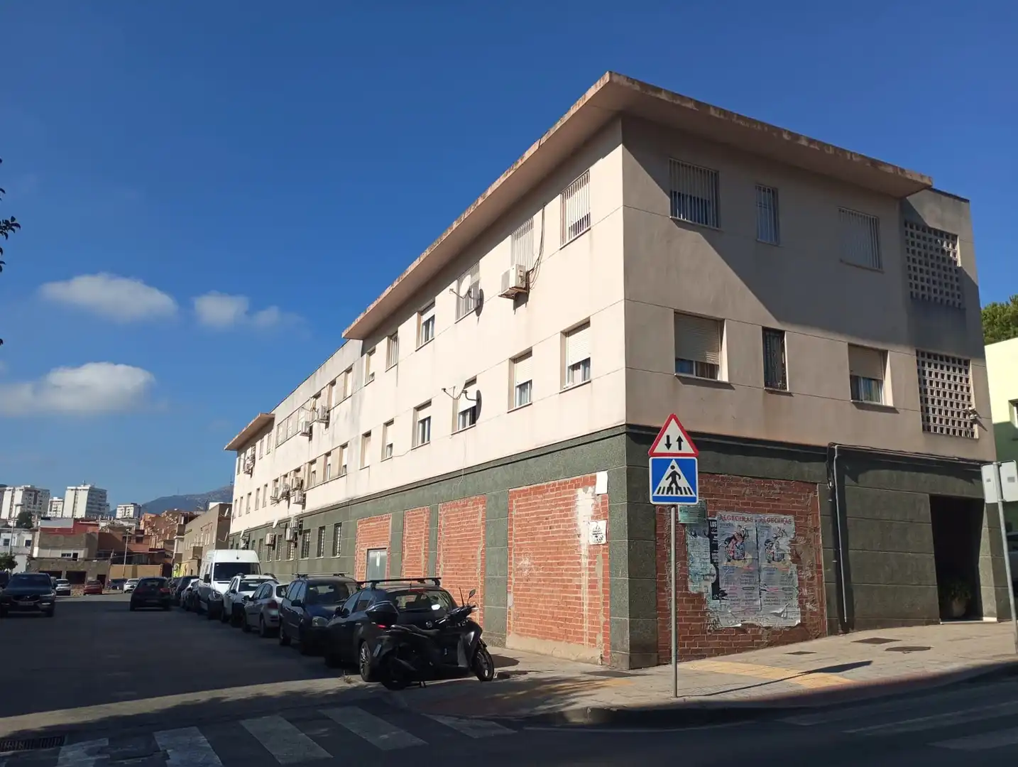 Vista exterior de Piso en venta en Algeciras