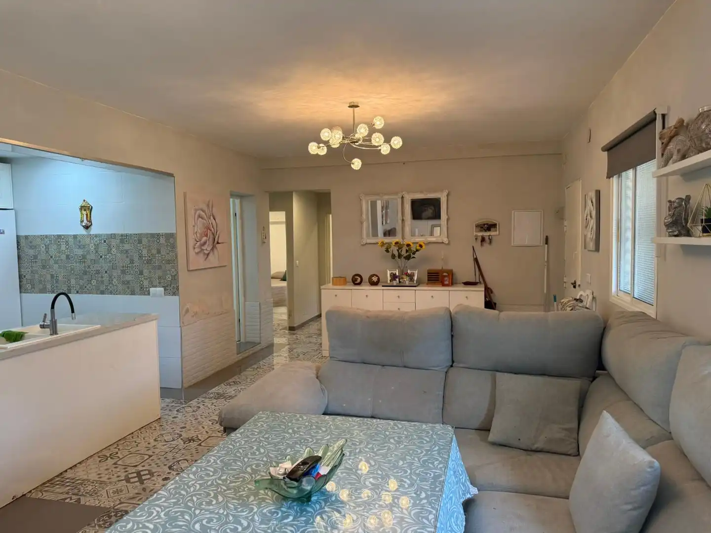 Living room of Houses for sale in Utrera  with Private garden, Terrace and Swimming Pool
