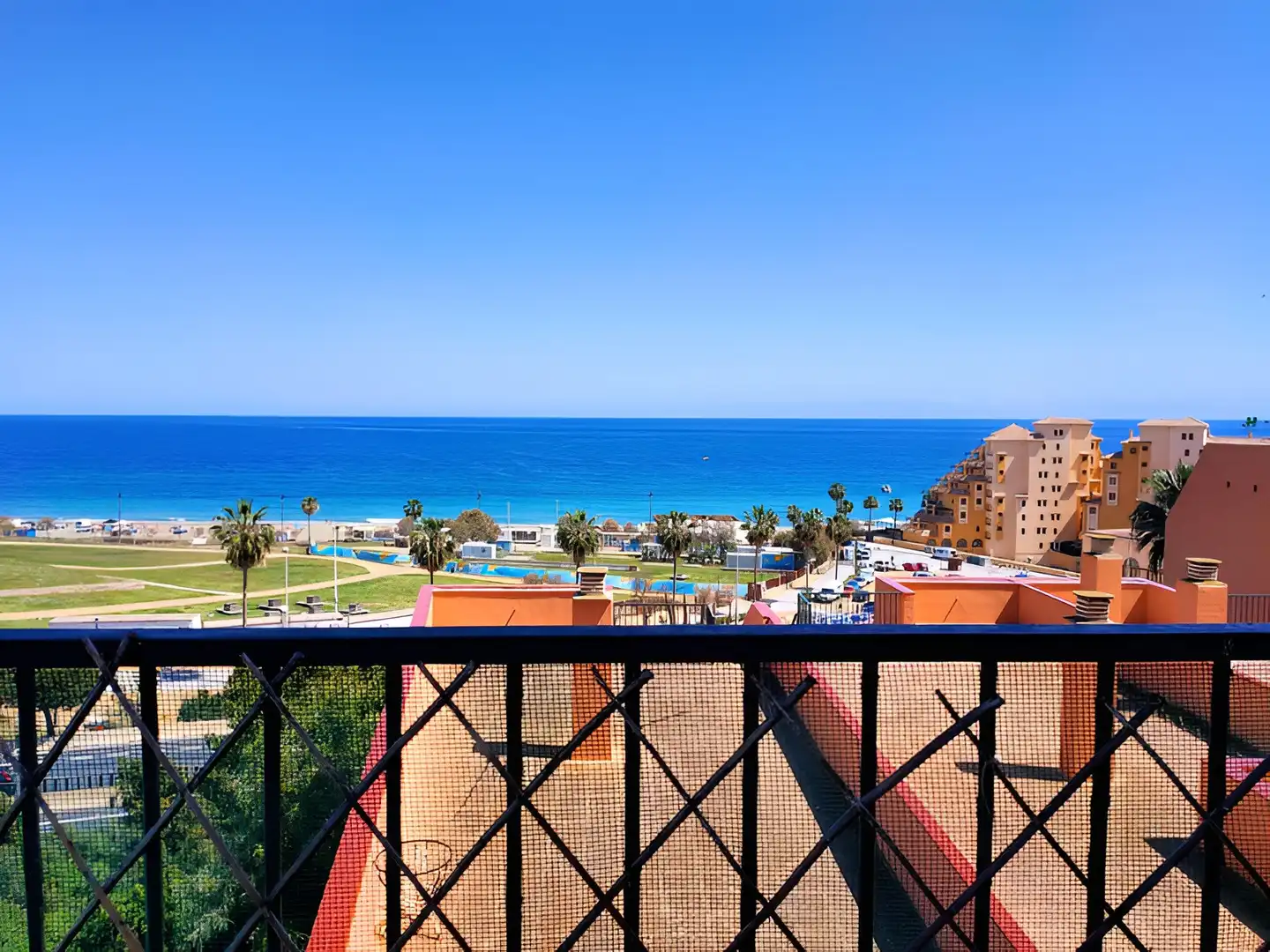 Àtic amb piscina en venda a Puerto Deportivo
