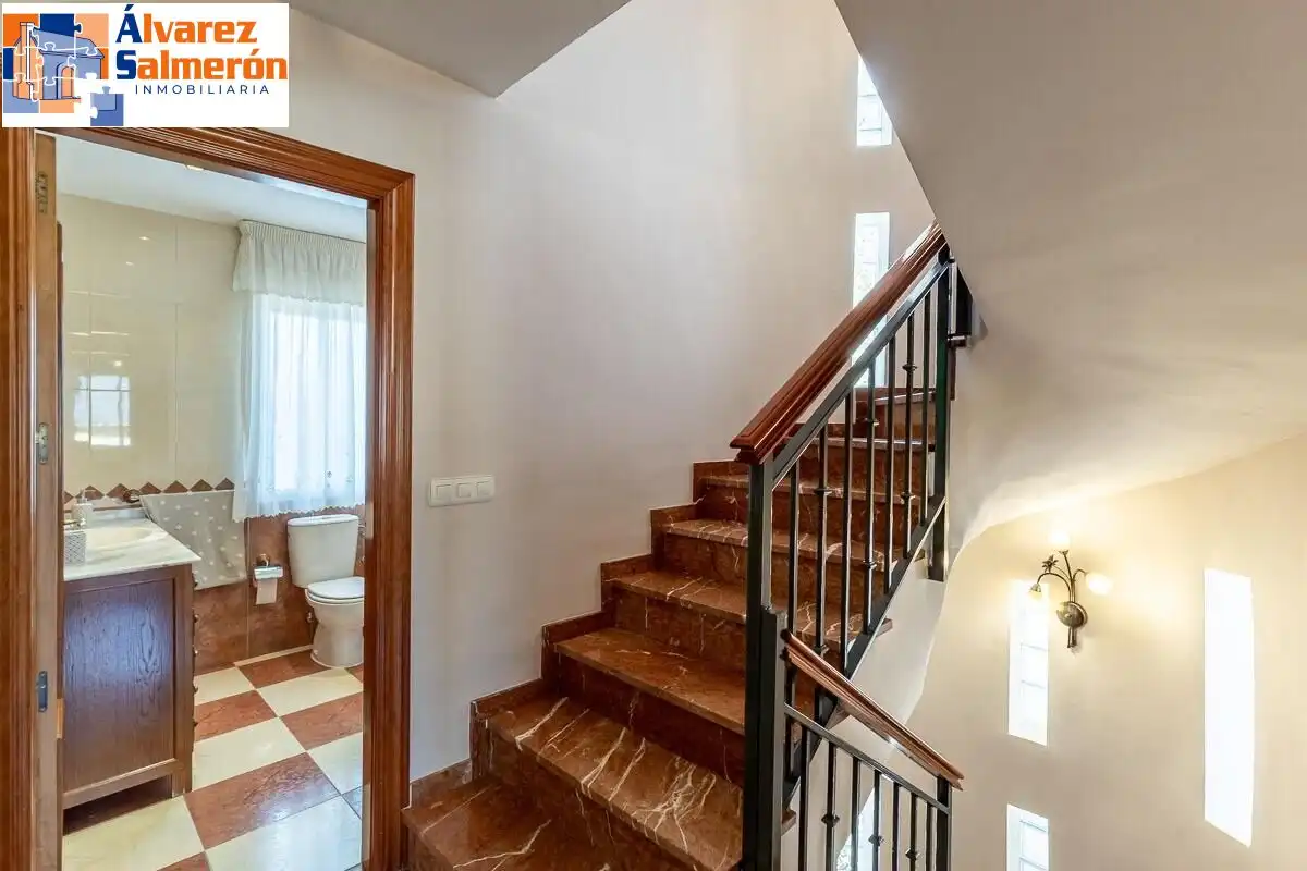 Casa pareada con piscina en venta en Calle CARLOS CANO (HI), imagen 20