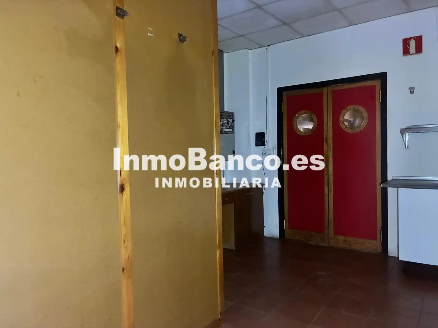 Commercial properties for sale in La Pobla Llarga  with Terrace