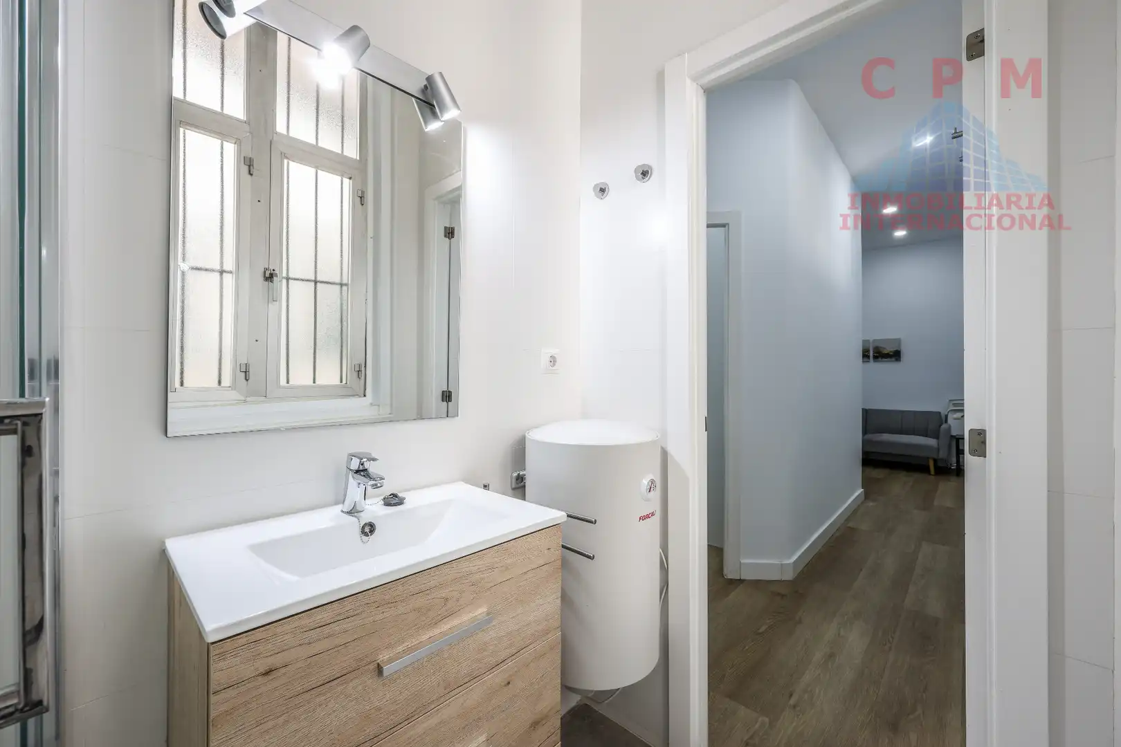 Baño de Piso de alquiler en Madrid con Aire acondicionado, Calefacción y Horno