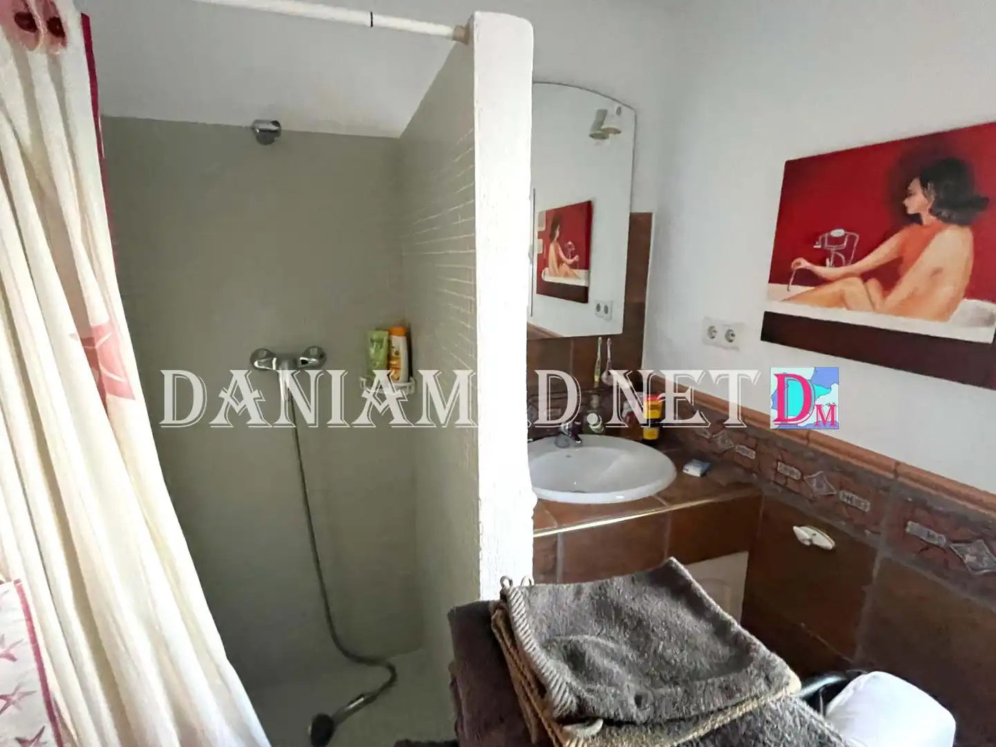 Badezimmer von Haus oder Chalet zum Verkauf in Pego mit Klimaanlage, Heizung und Privatgarten