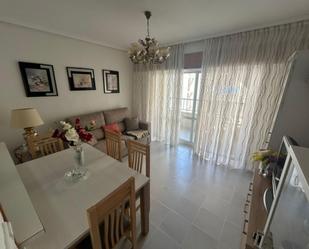 Menjador de Apartament en venda en Torrevieja amb Terrassa