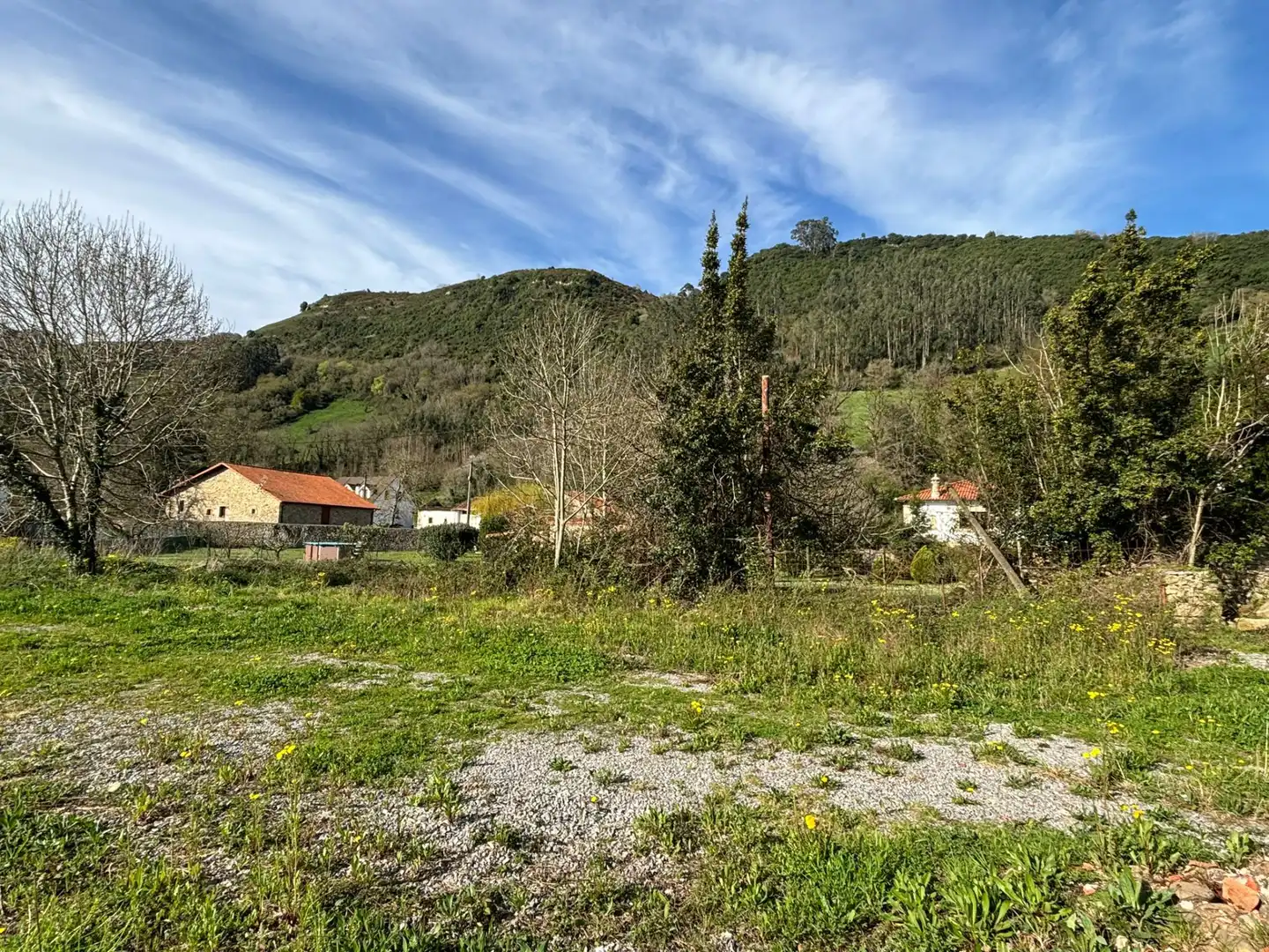 Residential zum Verkauf in Corvera de Toranzo
