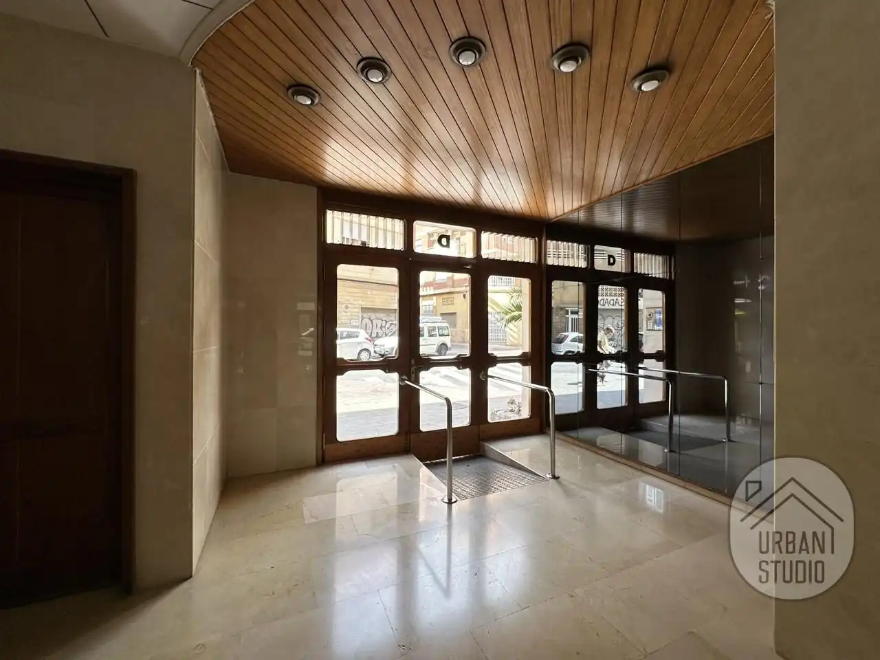 Oficina en venta en Alicante / Alacant
