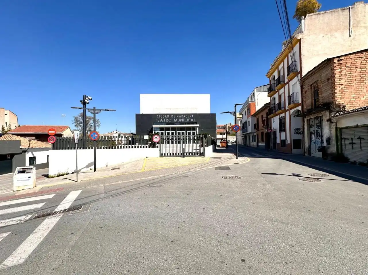Vista exterior de Casa o chalet en venta en Maracena con Terraza