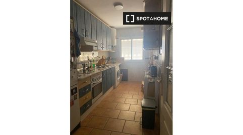 Foto 4 de Piso de alquiler en Cartuja, Granada Capital