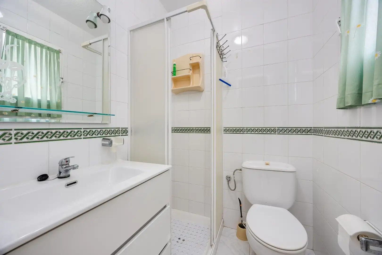 Bany de Casa o xalet en venda en Torrevieja amb Aire condicionat, Jardí privat i Piscina