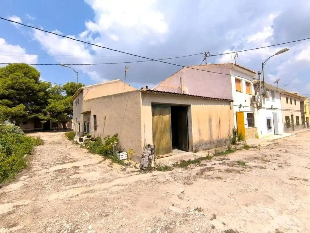 Maison à vendre à El Pinós / Pinoso