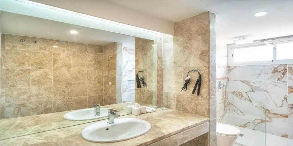 Adosado con terraza en venta en Nueva Andalucía, imagen 13
