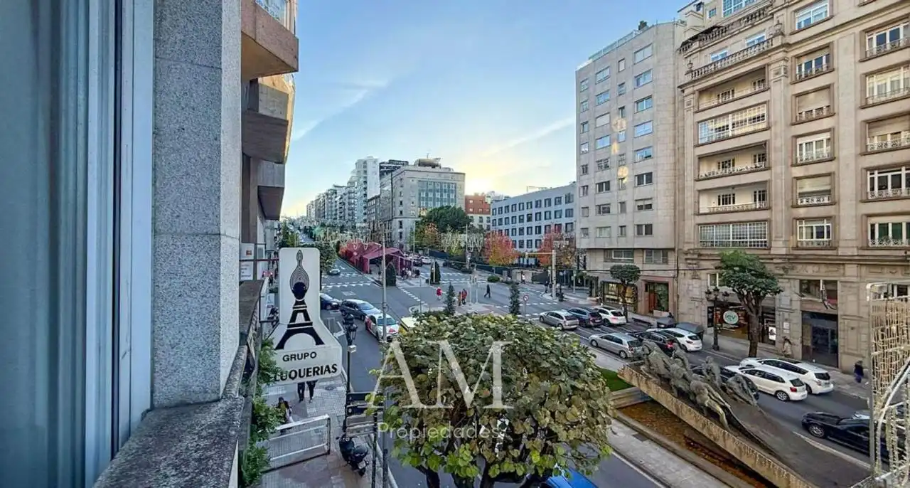 Appartement avec ascenseur à vendre à Avenida da Gran Vía, imagen 3