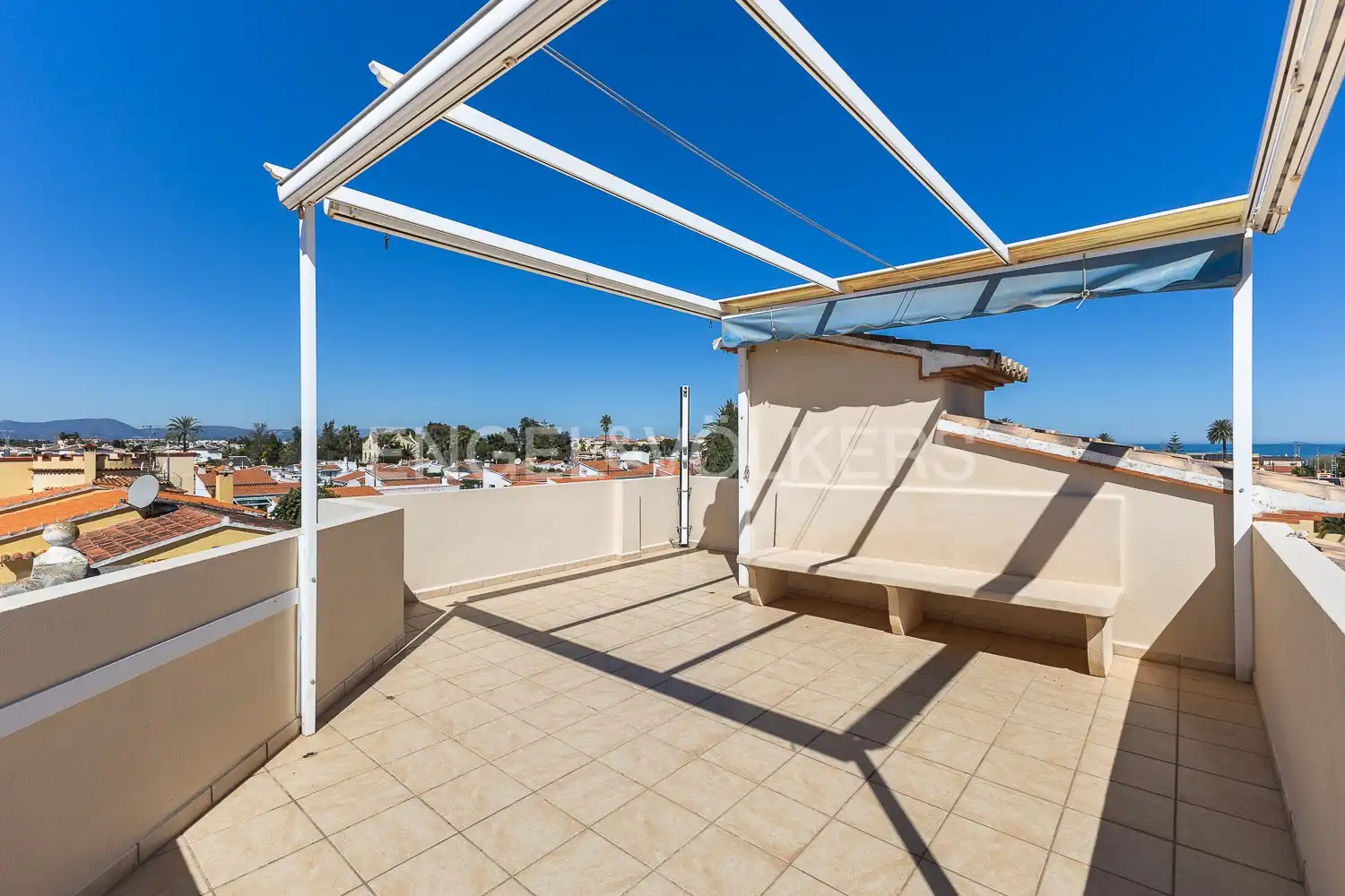 Terraza de Finca rústica en venta en Els Poblets con Aire acondicionado, Calefacción y Jardín privado