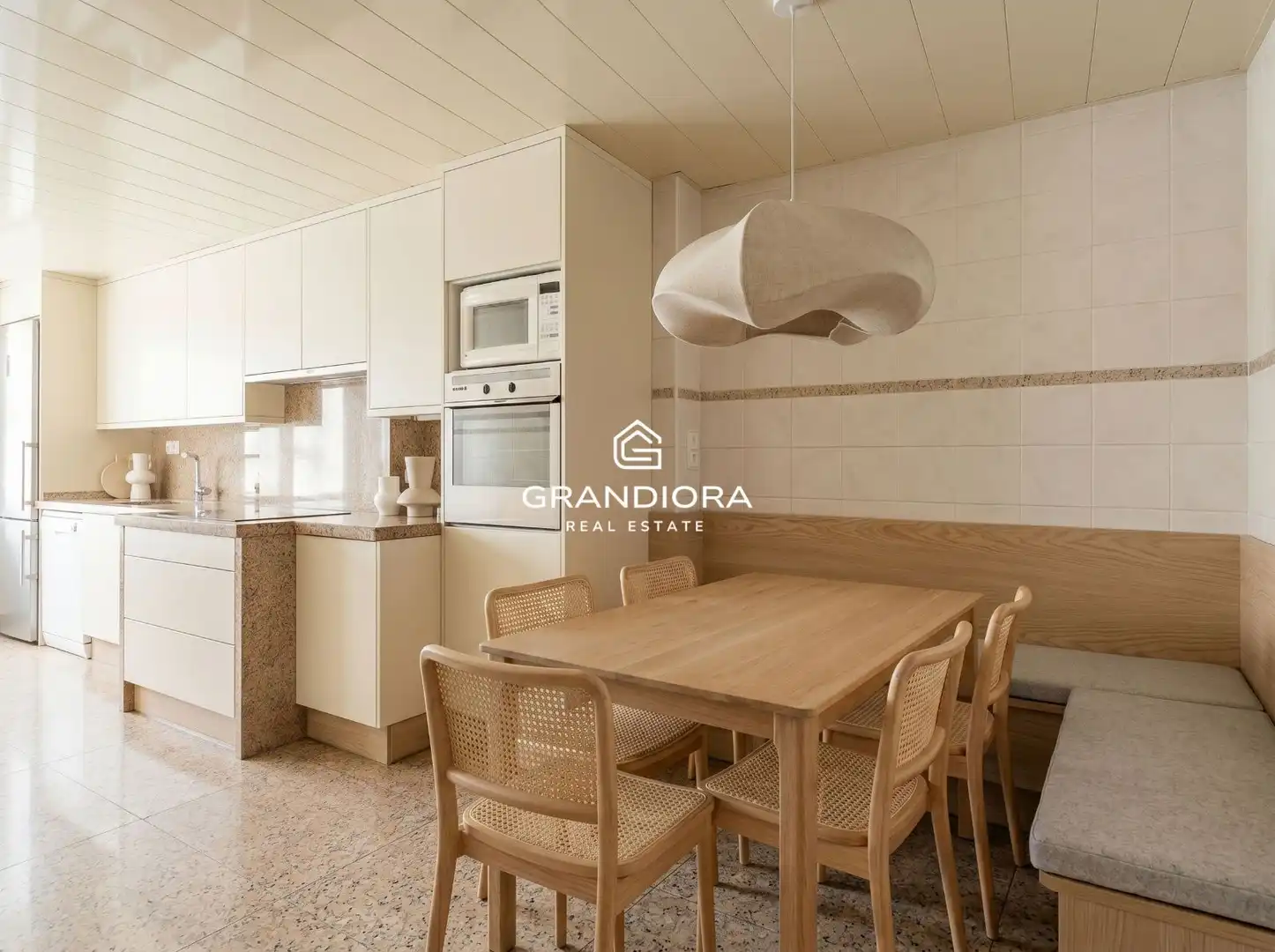 Cuina de Pis en venda en Barcelona amb Aire condicionat, Calefacció i Terrassa