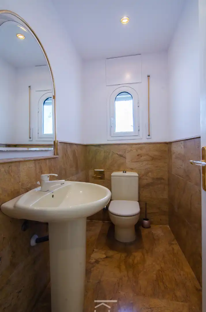 Baño de Casa o chalet en venta en El Masnou con Calefacción, Jardín privado y Parquet