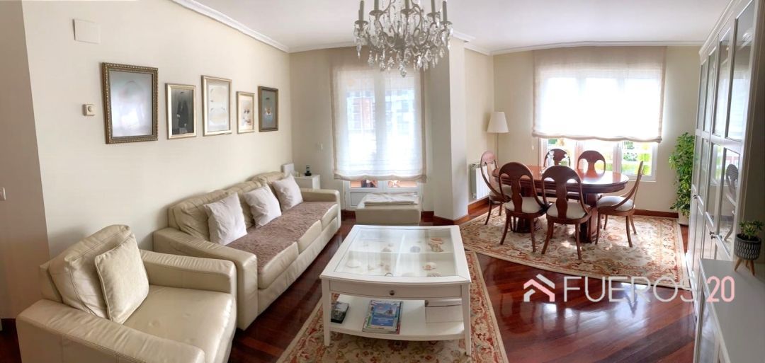 Living room of Duplex for sale in Castro-Urdiales  with Heating, Terrace and Storage room