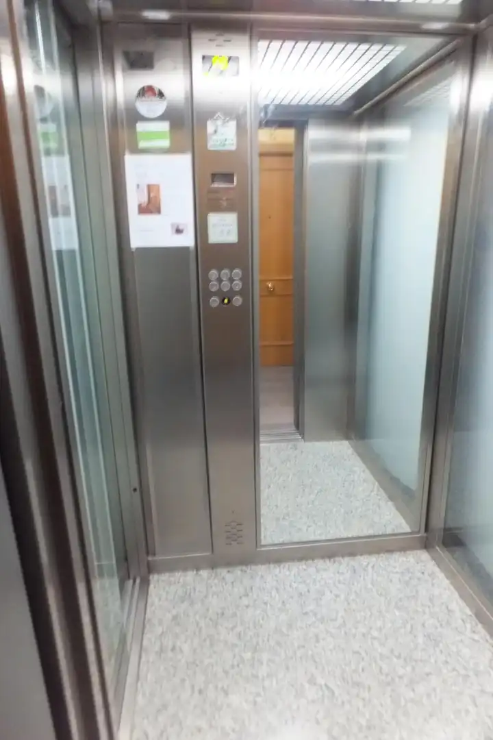 Oficina en venta en Tortosa con Terraza, Amueblado y Balcón