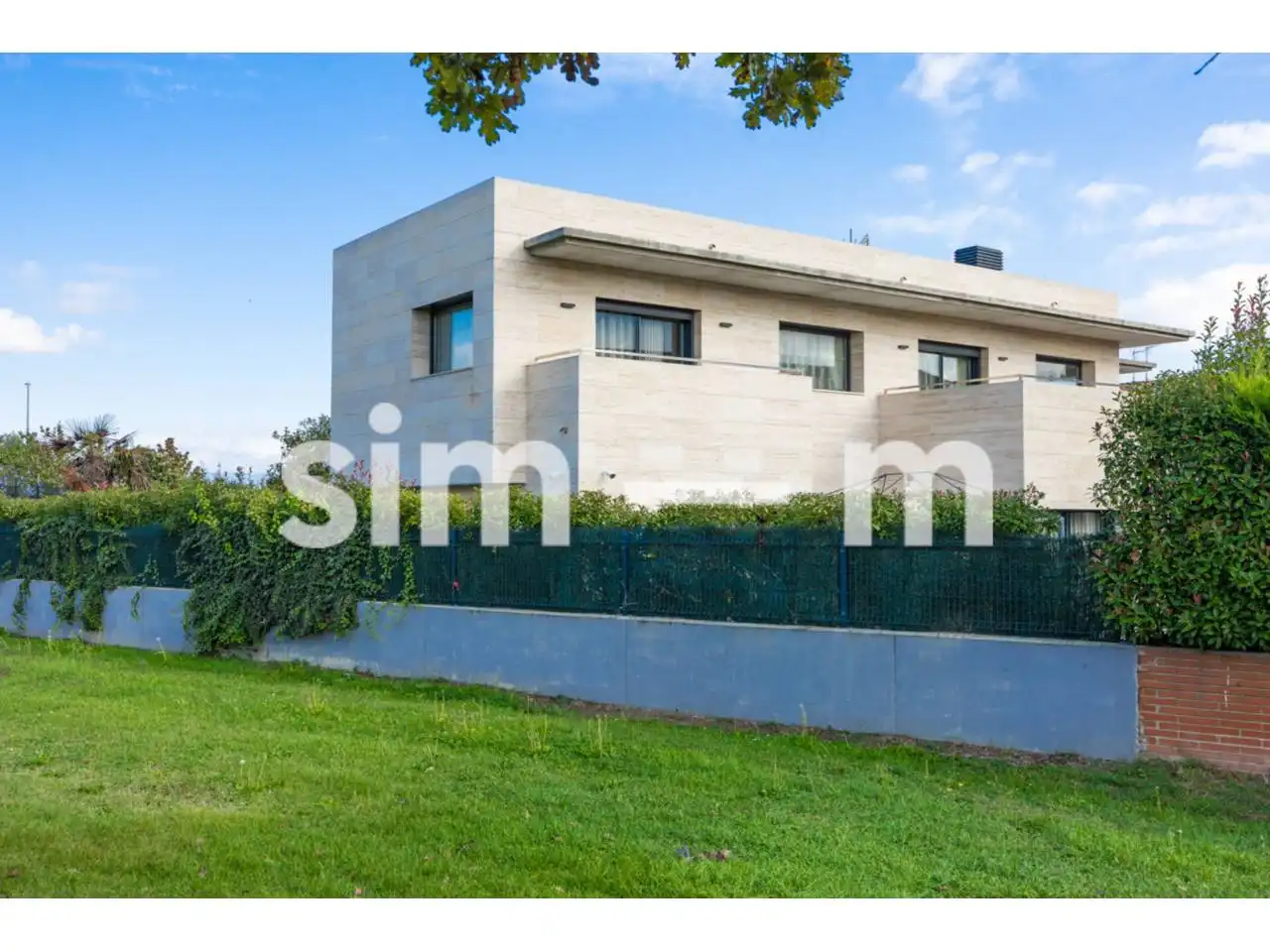 Außenansicht von Haus oder Chalet zum Verkauf in Vic mit Klimaanlage, Heizung und Privatgarten