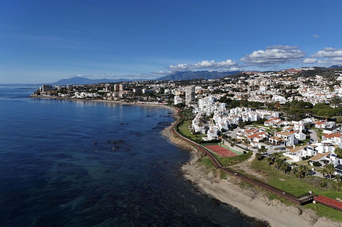 Casa adosada en venda a Riviera del Sol