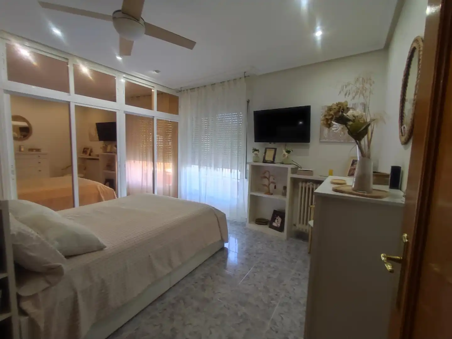 Casa con balcón en venta en Calle Triunfo Ave María, imagen 3