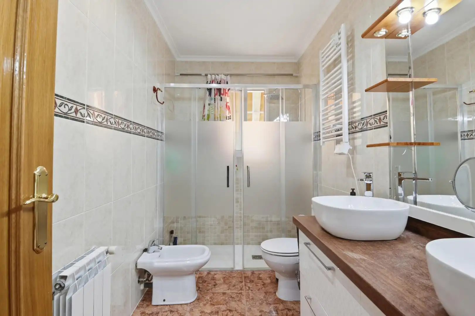 Baño de Casa o chalet en venta en Torrent con Aire acondicionado, Calefacción y Jardín privado