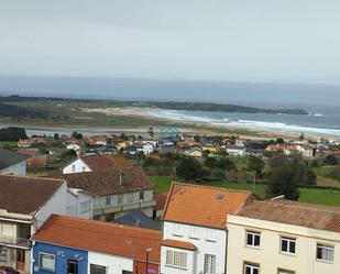 Vista exterior de Àtic en venda en Valdoviño amb Calefacció