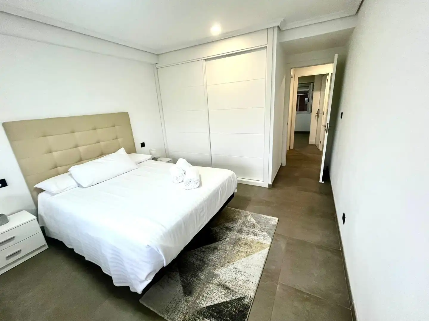 Piso con terraza en venta en Avenida Avenida García Barbón, imagen 12