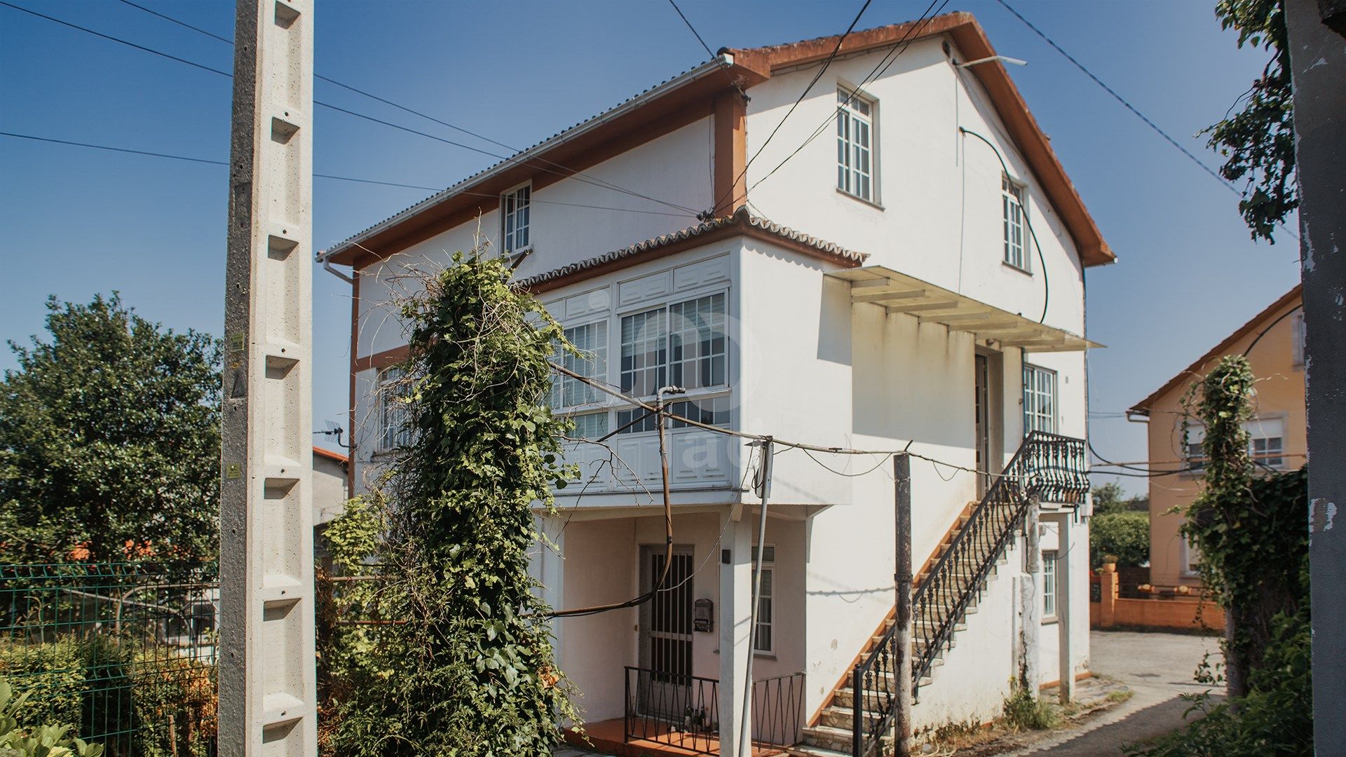 Vista exterior de Casa o xalet en venda en Fene amb Calefacció i Terrassa
