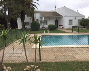 House or chalet to rent in Calle de la Victoria, Centro - Calzada - Cabo Noval