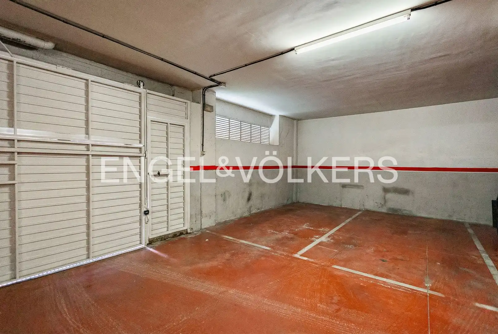 Parking de Dúplex en venta en Terrassa con Aire acondicionado, Calefacción y Parquet