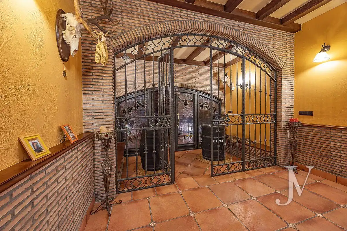 Casa o chalet en venta en El Casar con Aire acondicionado, Calefacción y Jardín privado