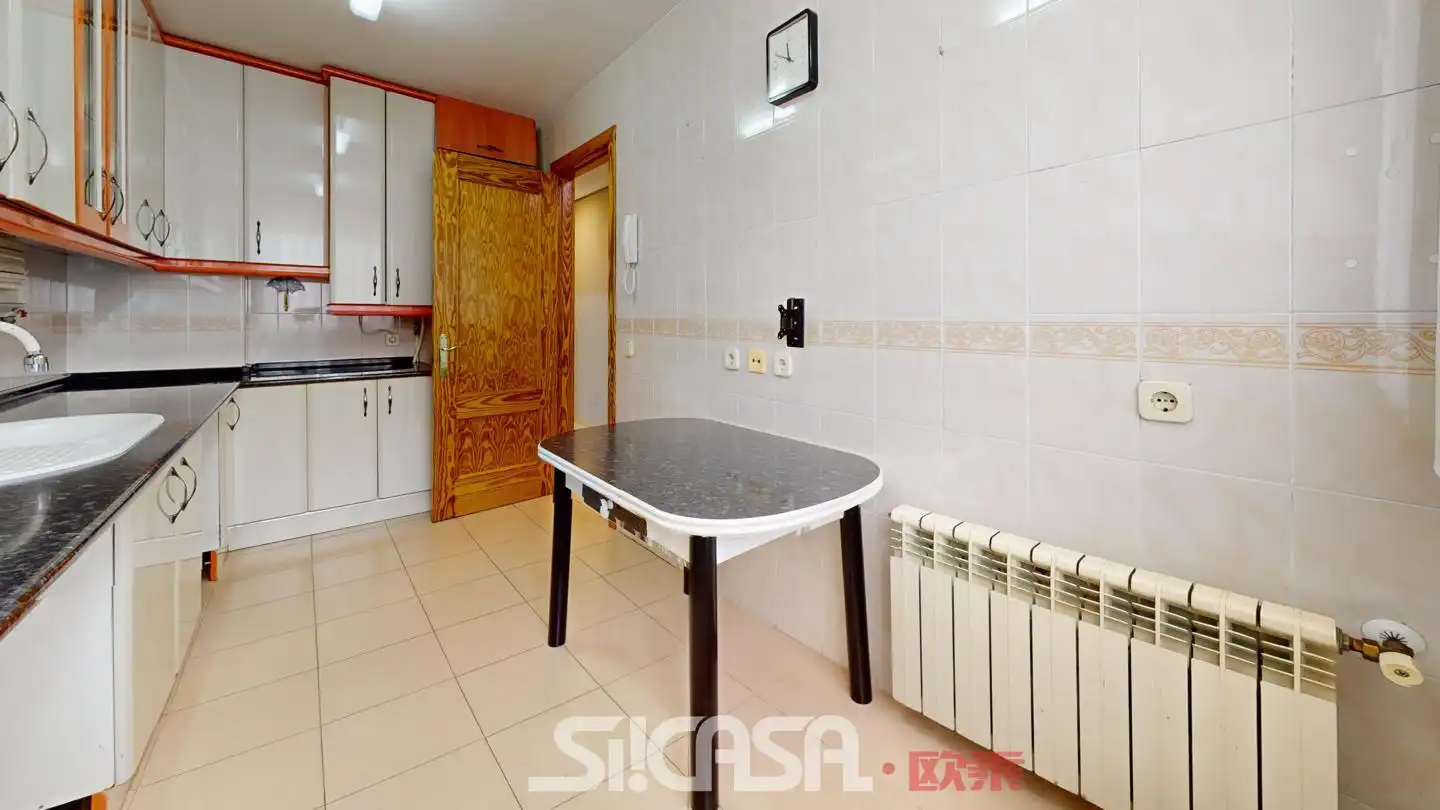Kitchen of Detached homes for sale in Parla  with Air Conditioner, Heating and Private garden