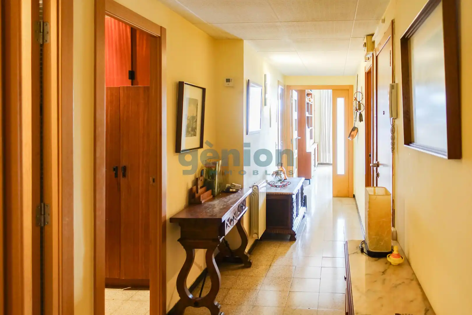 Piso en venta en Girona con Aire acondicionado, Calefacción y Terraza