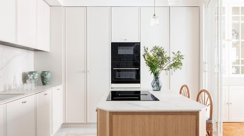 Foto 4 de Apartamento en venta en Almagro, Madrid Capital