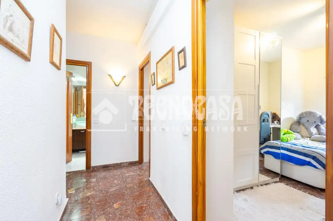 Casa adosada en venta en Colmenar Viejo con Calefacción, Terraza y Balcón