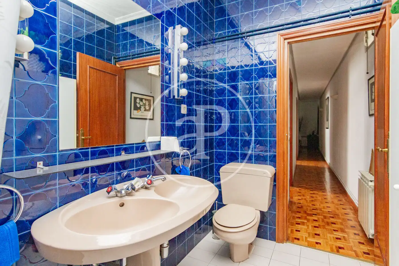 Bathroom of Flat for sale in Madrid  with Heating, Storage room and Balcony